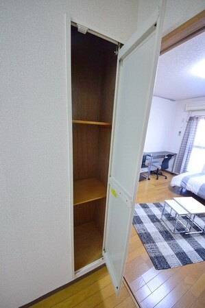 ホワイトレジデンスの物件内観写真